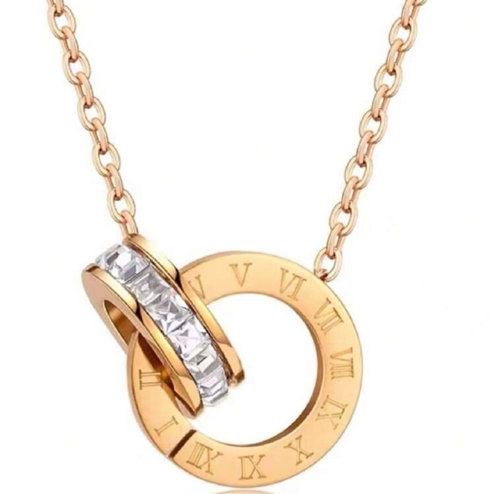 1pc Fashionable Titanium Steel Roman Numeral Necklace With Diamonds